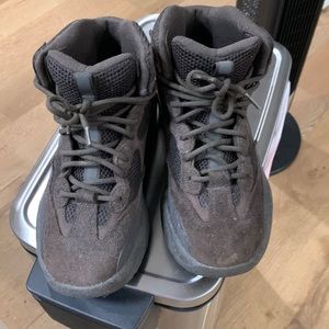 Yeezy Desert Boot Oil